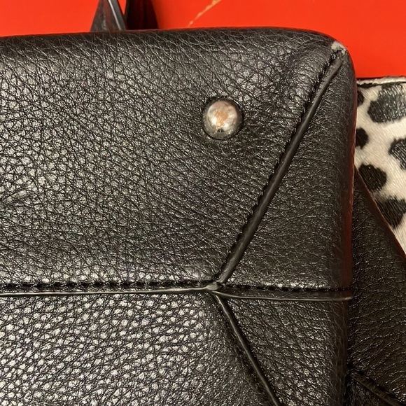 Leopard Hobo Bag (Preowned) - Picture 6 of 9